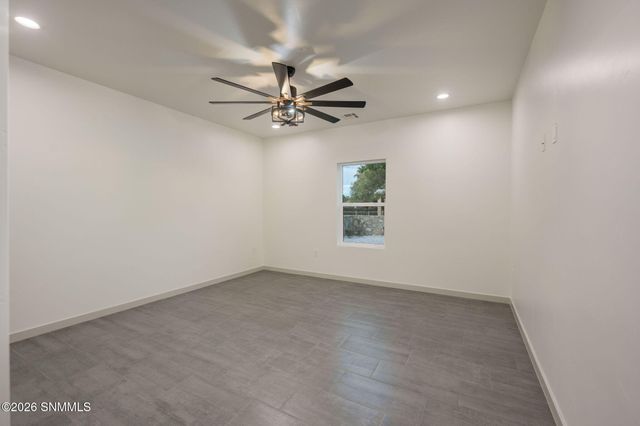 5634 Prairie Falcon, Las Cruces, NM 88012