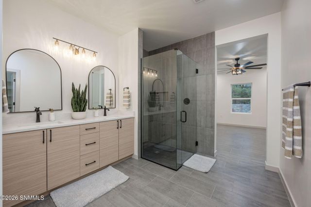 5634 Prairie Falcon, Las Cruces, NM 88012
