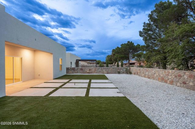 5634 Prairie Falcon, Las Cruces, NM 88012