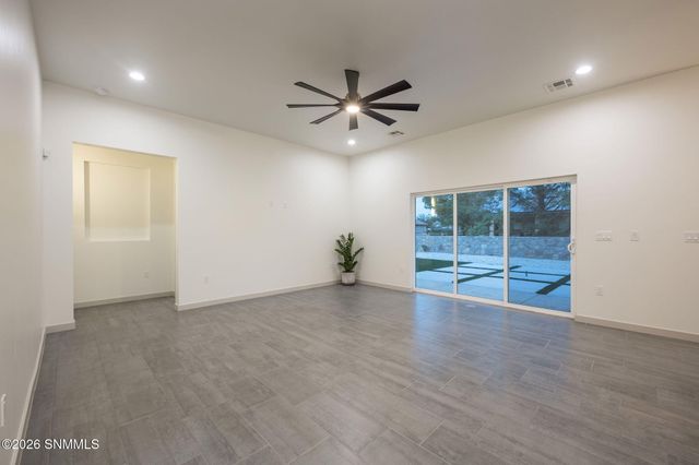 5634 Prairie Falcon, Las Cruces, NM 88012