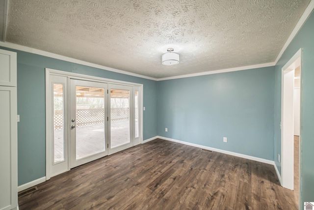 10050 Old US Hwy 60, Kevil, KY 42053