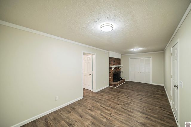 10050 Old US Hwy 60, Kevil, KY 42053