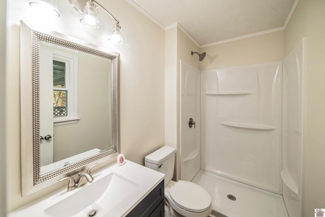 10050 Old US Hwy 60, Kevil, KY 42053