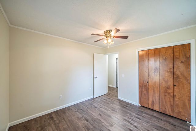 10050 Old US Hwy 60, Kevil, KY 42053