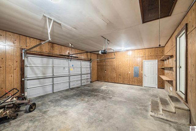 10050 Old US Hwy 60, Kevil, KY 42053