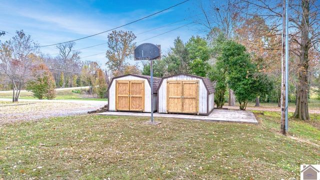 10050 Old US Hwy 60, Kevil, KY 42053