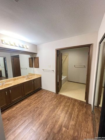 5007 Timber Breeze, San Antonio, TX 78250