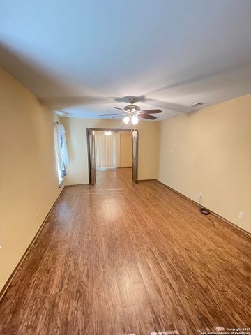 5007 Timber Breeze, San Antonio, TX 78250