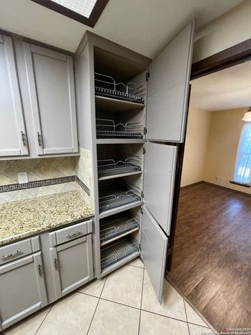 5007 Timber Breeze, San Antonio, TX 78250