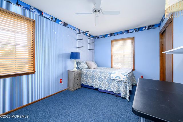 21 Jefferson Court, Freehold, NJ 07728