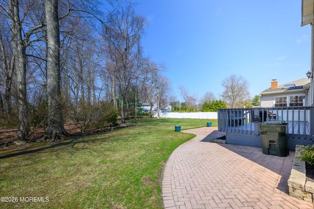 21 Jefferson Court, Freehold, NJ 07728