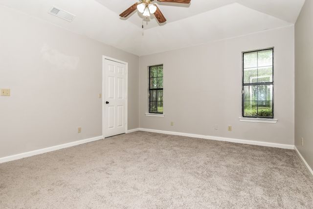 320 33rd Street SW, Paris, TX 75460
