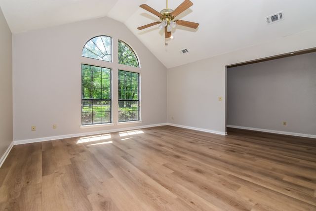 320 33rd Street SW, Paris, TX 75460