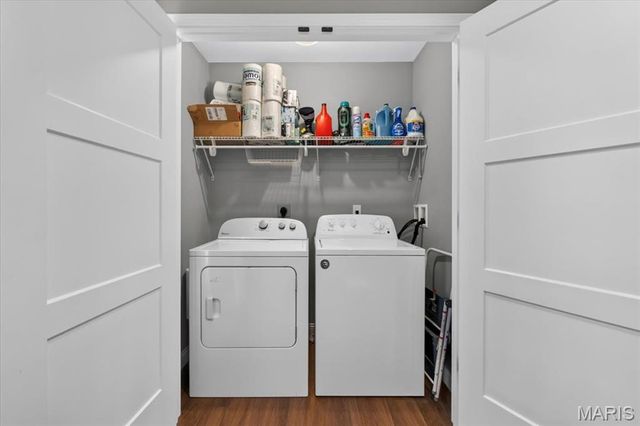 965 N Metter Avenue, Columbia, IL 62236