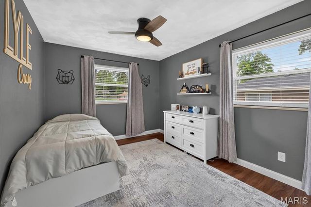965 N Metter Avenue, Columbia, IL 62236