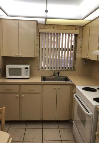 2731 N Pine Island Road 112, Sunrise, FL 33322