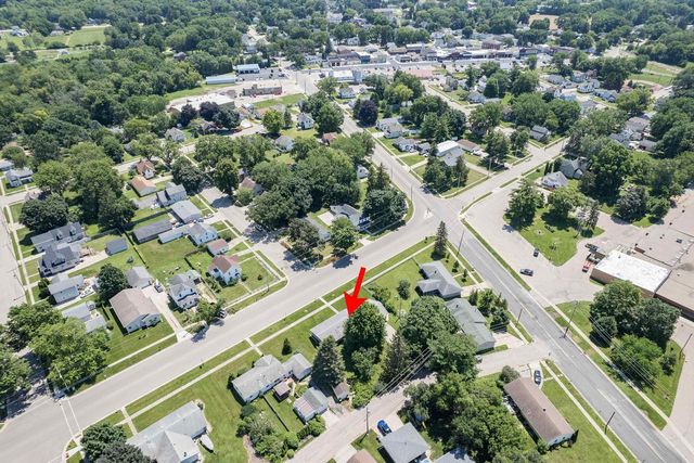 101 N Clear Lake Avenue, Milton, WI 53563