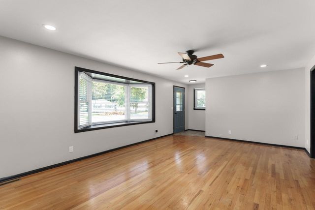 101 N Clear Lake Avenue, Milton, WI 53563