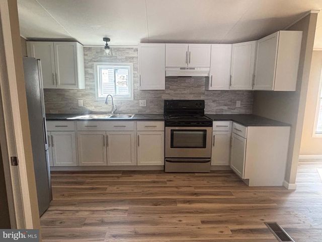 182 RUSTIC DRIVE, Shippensburg, PA 17257