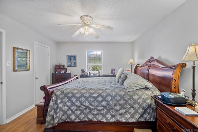 200 Pine Forest 3-B, Maumelle, AR 72113