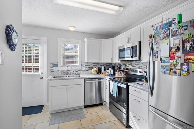 200 Pine Forest 3-B, Maumelle, AR 72113