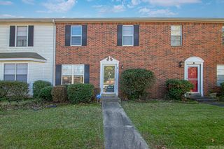 200 Pine Forest 3-B, Maumelle, AR 72113