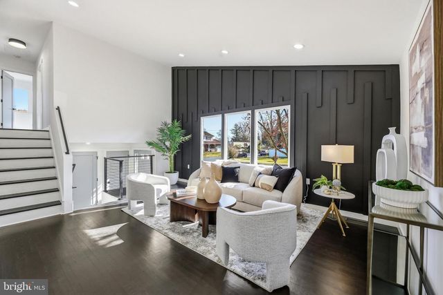 28 BRATTLE ST, Ewing Twp, NJ 08638