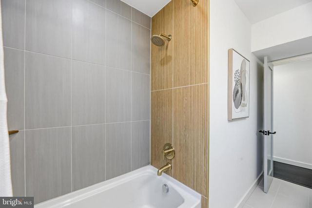 28 BRATTLE ST, Ewing Twp, NJ 08638