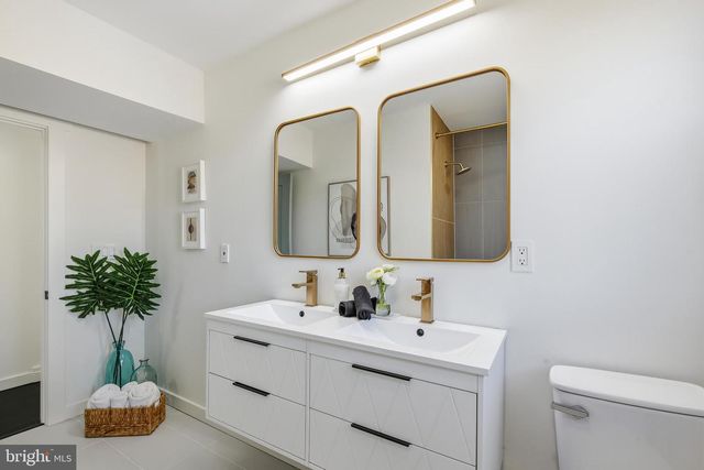 28 BRATTLE ST, Ewing Twp, NJ 08638