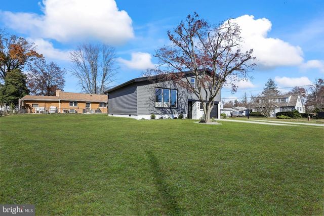 28 BRATTLE ST, Ewing Twp, NJ 08638