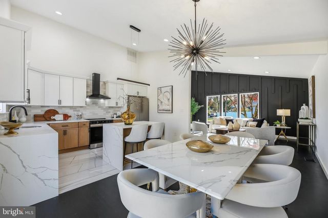 28 BRATTLE ST, Ewing Twp, NJ 08638