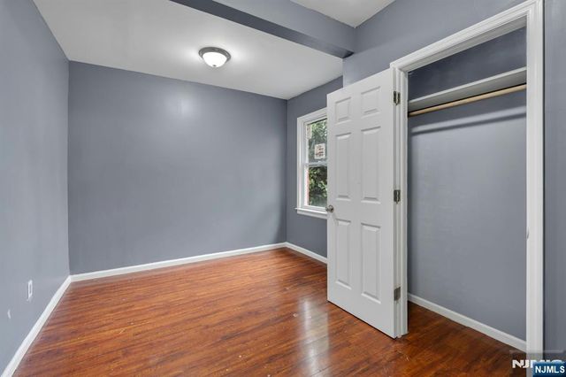 513 Sandford, Newark, NJ 07106
