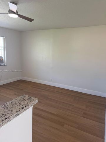 101 SE 4th Ave 6, Hallandale Beach, FL 33009