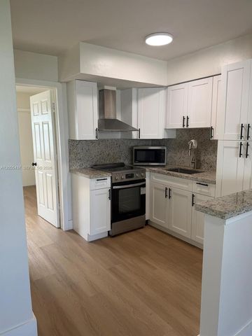 101 SE 4th Ave 6, Hallandale Beach, FL 33009