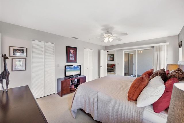 5478 KELLY DRIVE 7, Sarasota, FL 34233