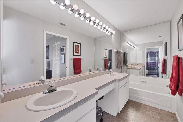 5478 KELLY DRIVE 7, Sarasota, FL 34233