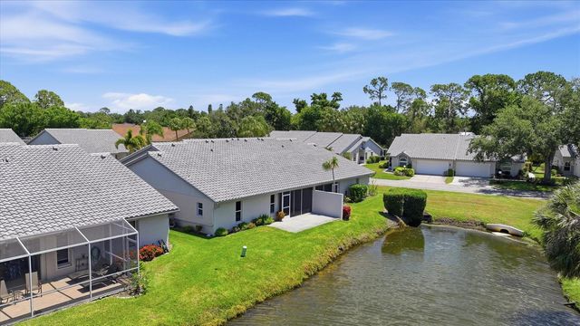 5478 KELLY DRIVE 7, Sarasota, FL 34233