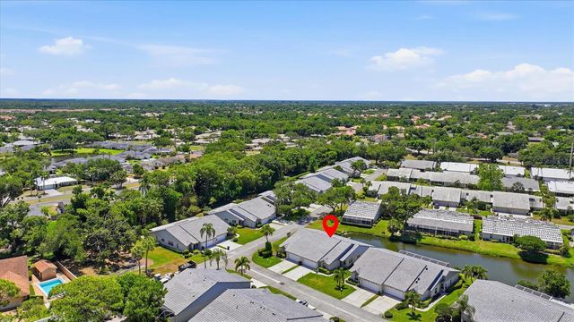 5478 KELLY DRIVE 7, Sarasota, FL 34233
