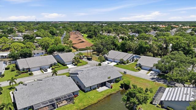 5478 KELLY DRIVE 7, Sarasota, FL 34233