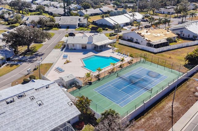 5478 KELLY DRIVE 7, Sarasota, FL 34233