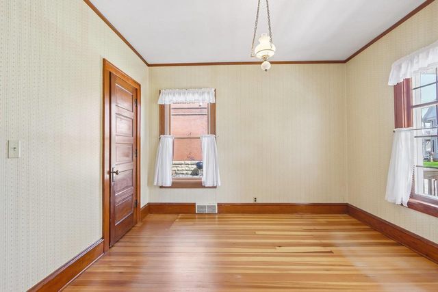 102 S 5th Street, Mount Horeb, WI 53572