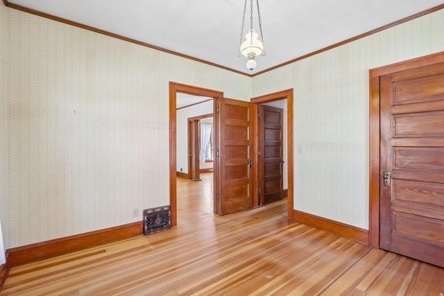 102 S 5th Street, Mount Horeb, WI 53572