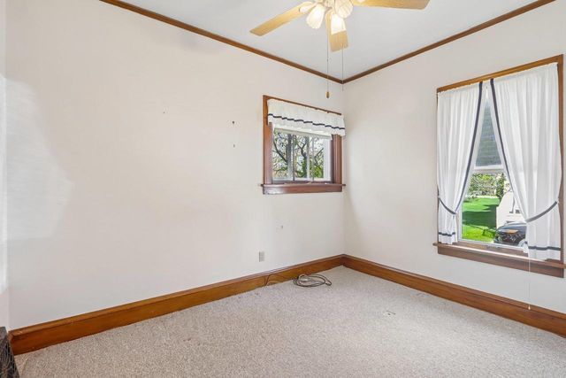 102 S 5th Street, Mount Horeb, WI 53572