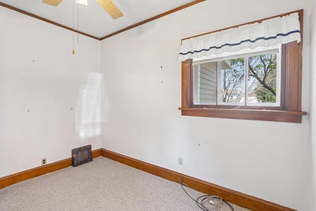 102 S 5th Street, Mount Horeb, WI 53572
