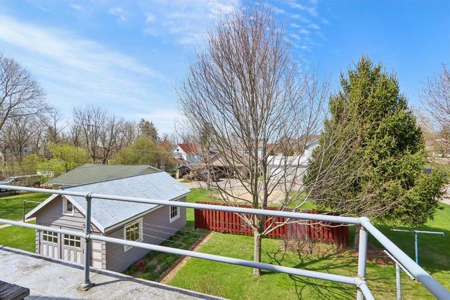 102 S 5th Street, Mount Horeb, WI 53572