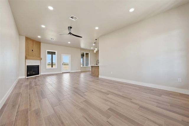 8484 Rip Way, El Reno, OK 73036