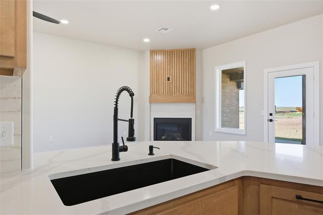 8484 Rip Way, El Reno, OK 73036