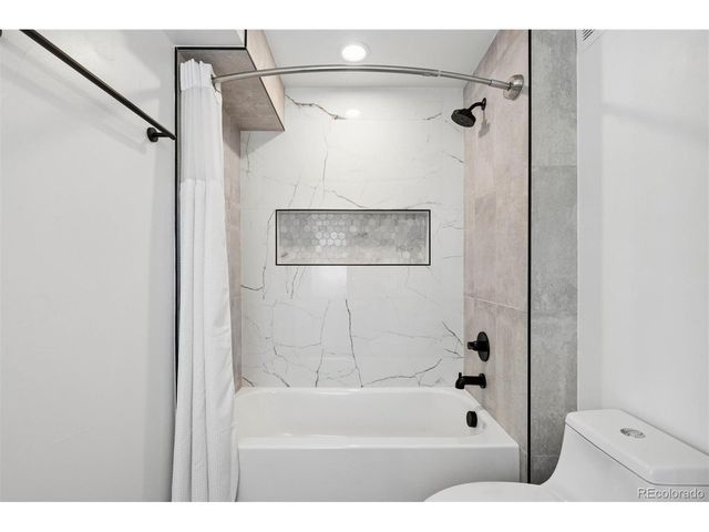 4251 Navajo St, Denver, CO 80211