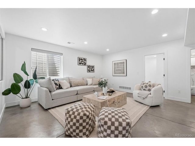 4251 Navajo St, Denver, CO 80211