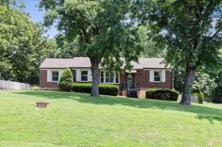 3322 Mimosa Dr, Nashville, TN 37211
